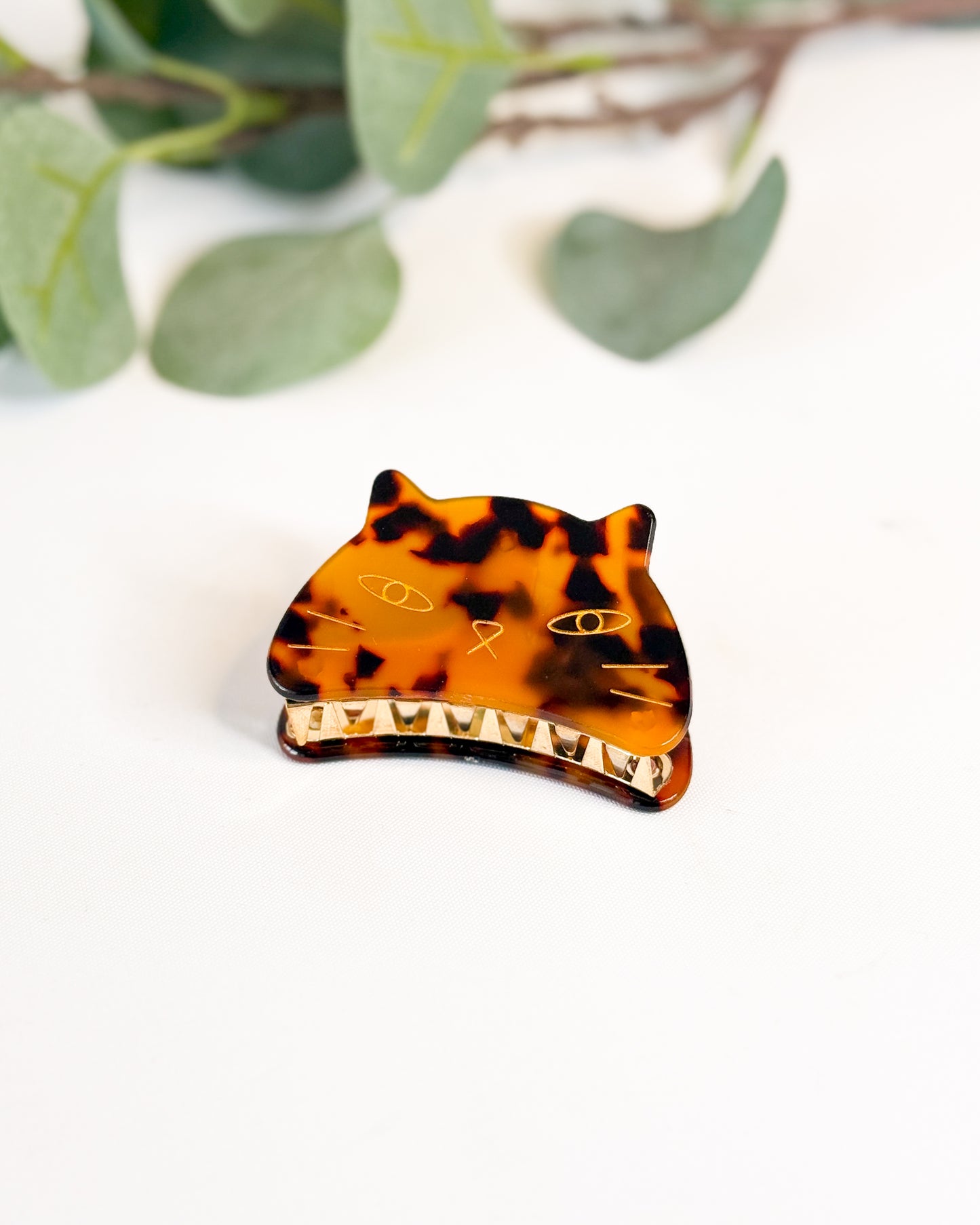 CAT HAIR CLIP