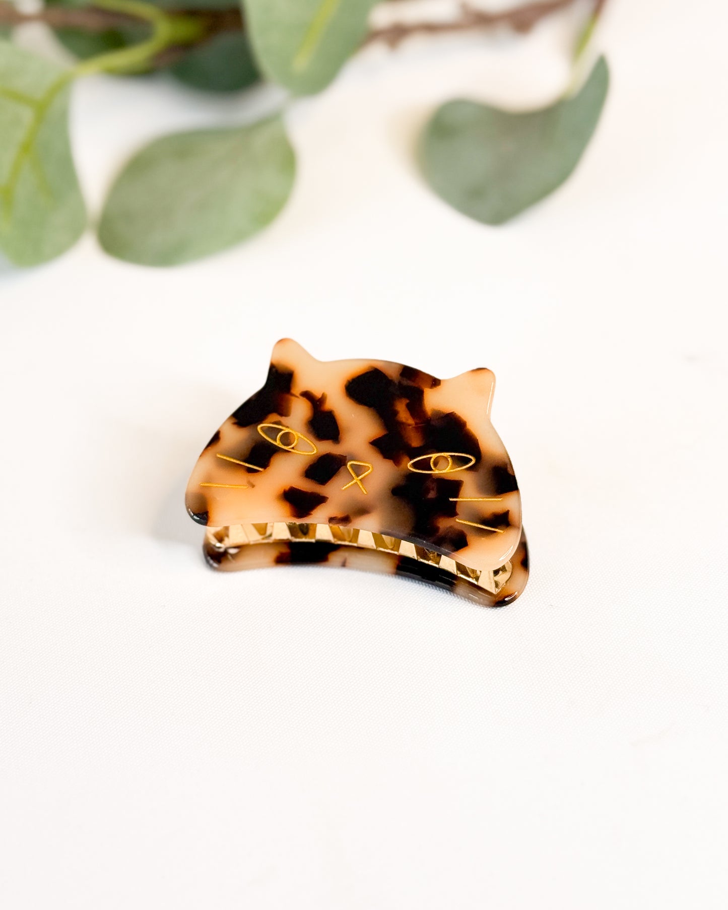 CAT HAIR CLIP