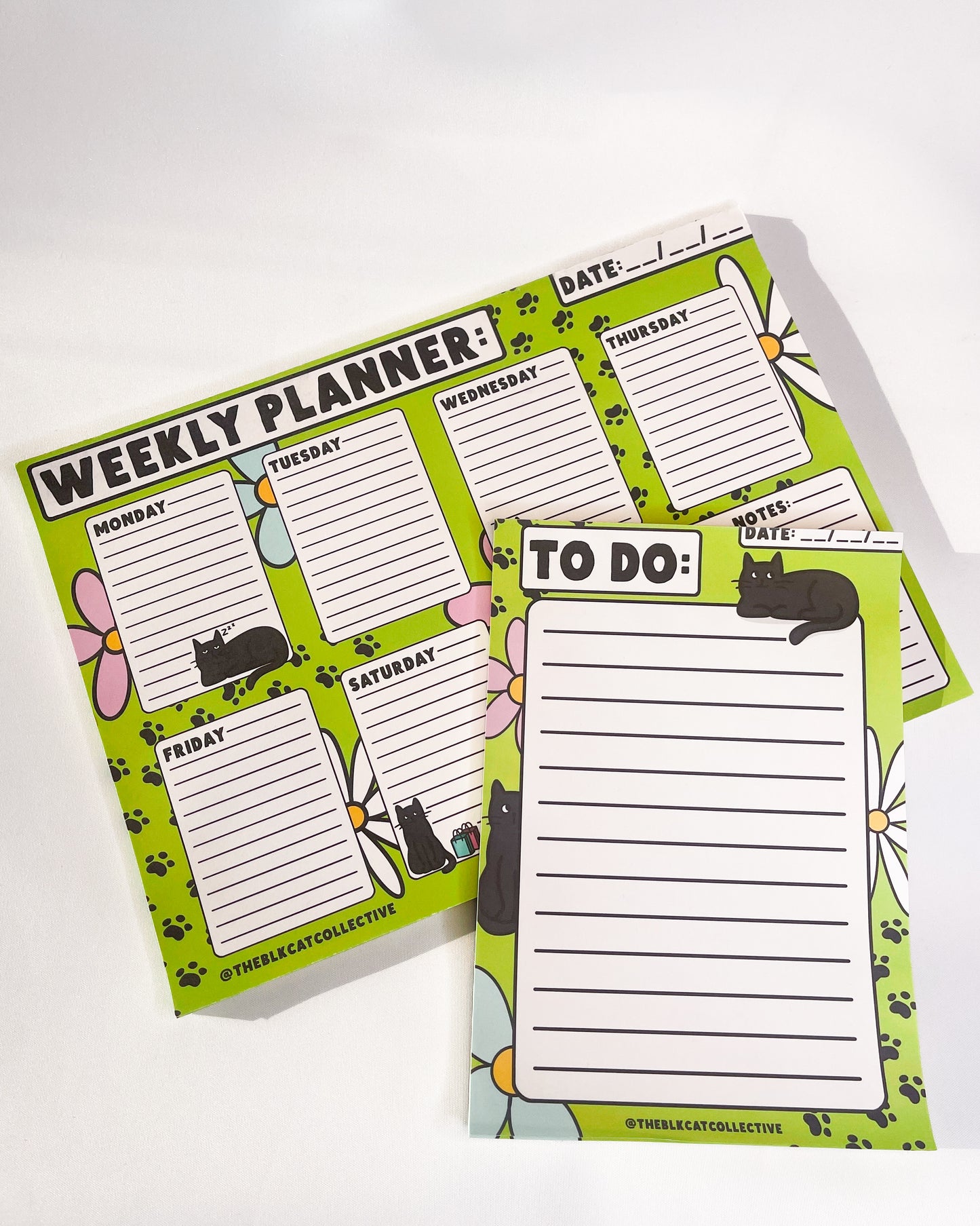 BLACK CAT A4 WEEKLY DESK PLANNER & A5 NOTEPAD BUNDLE