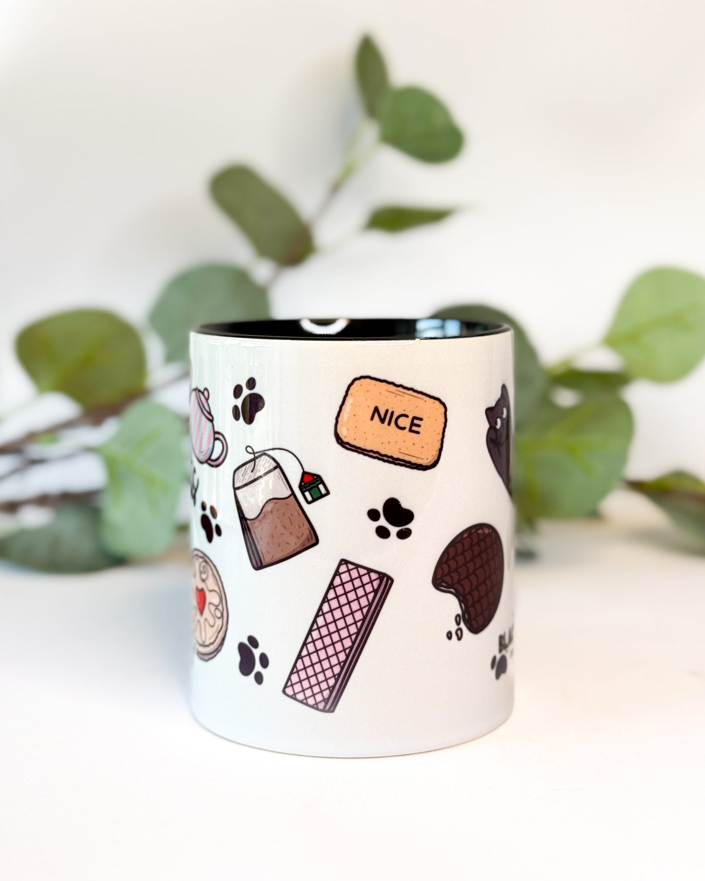 TEA BISCUITS & KITTIES MUG