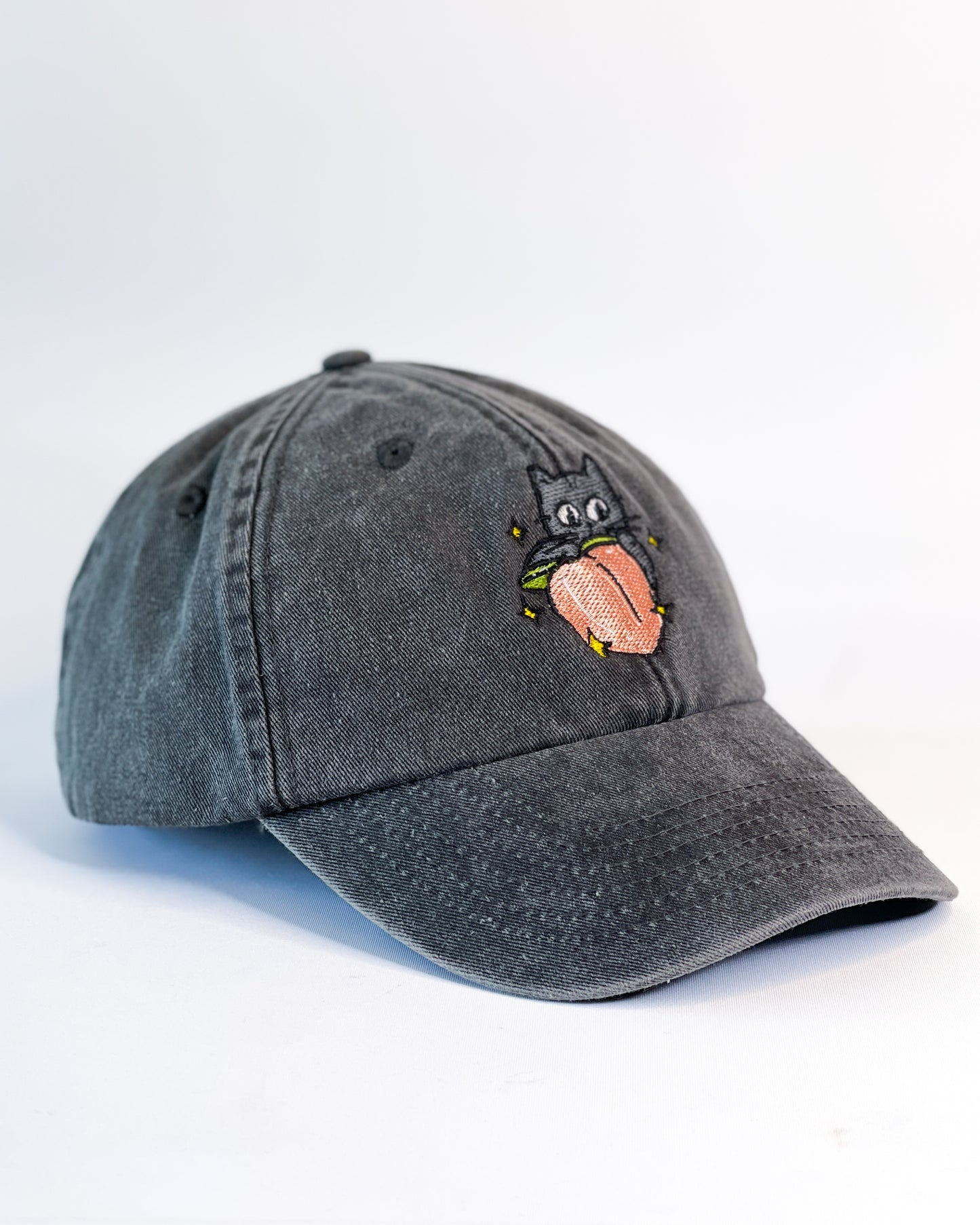 PEACH CAT EMBROIDERED VINTAGE BLACK DAD CAP