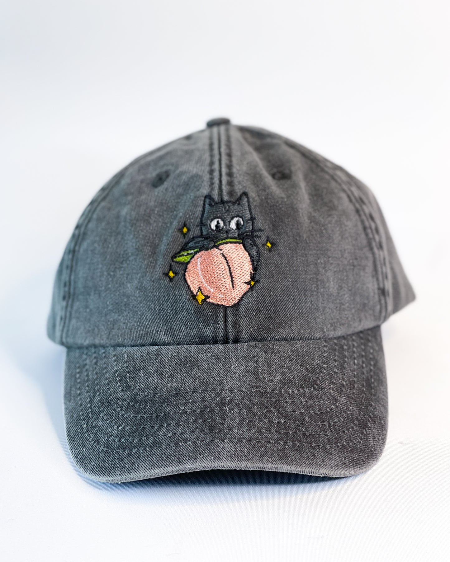 PEACH CAT EMBROIDERED VINTAGE BLACK DAD CAP