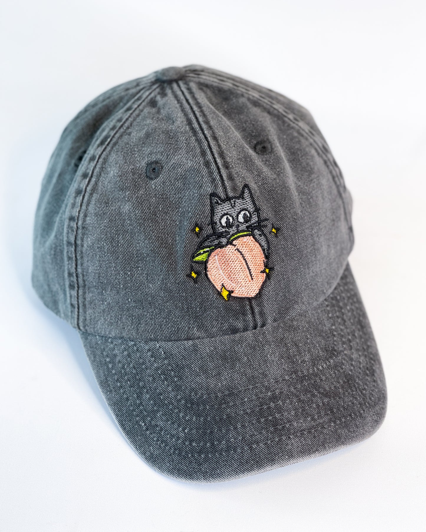 PEACH CAT EMBROIDERED VINTAGE BLACK DAD CAP