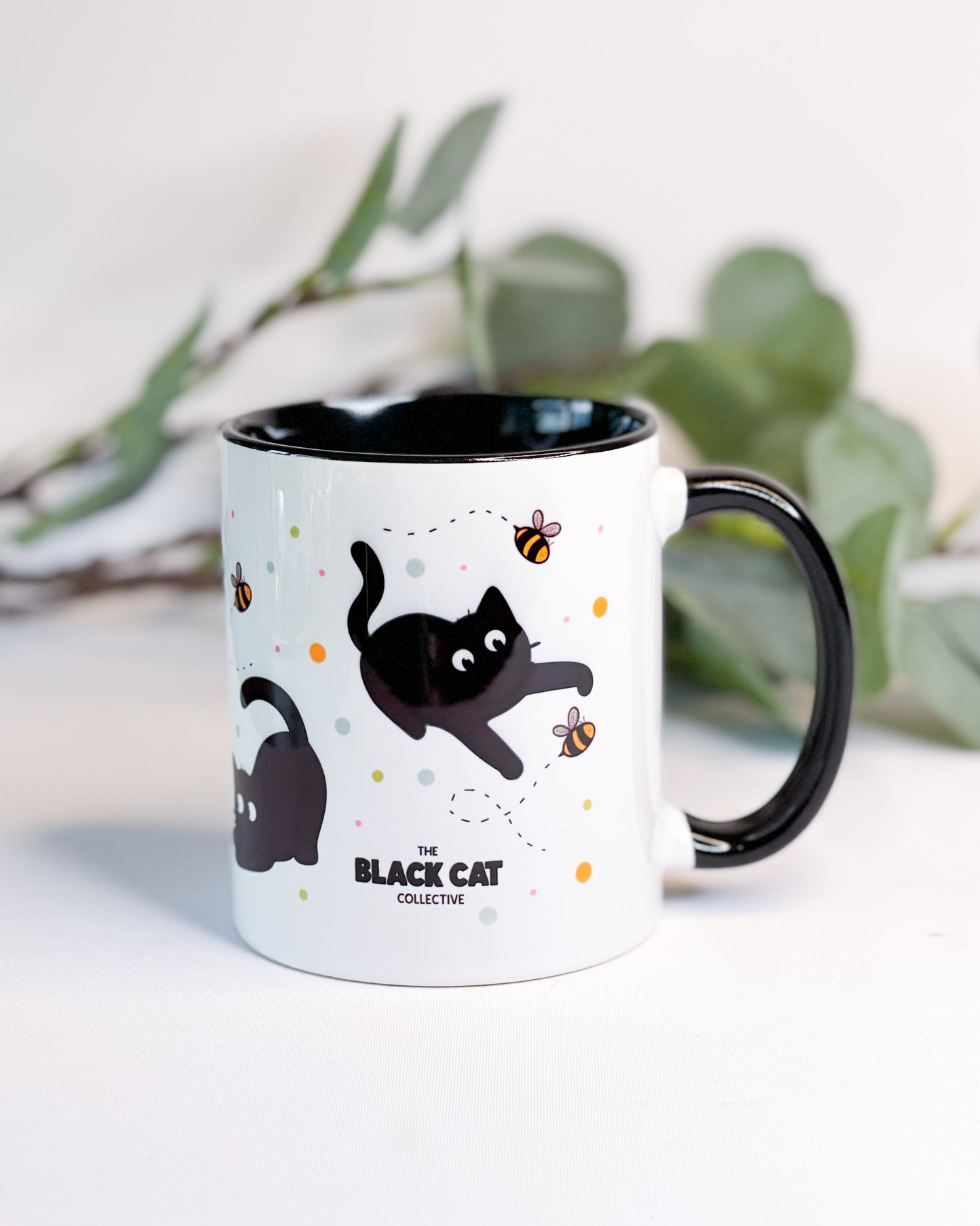 BEE BLACK CAT MUG