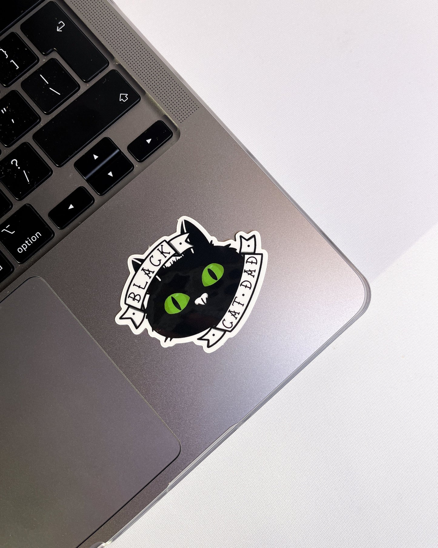 BLACK CAT DAD GLOSSY VINYL STICKER